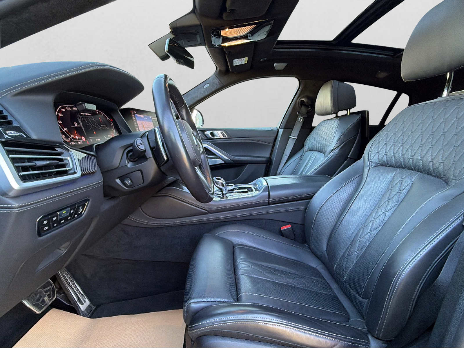 BMW X6 M50i Steptronic-image-10
