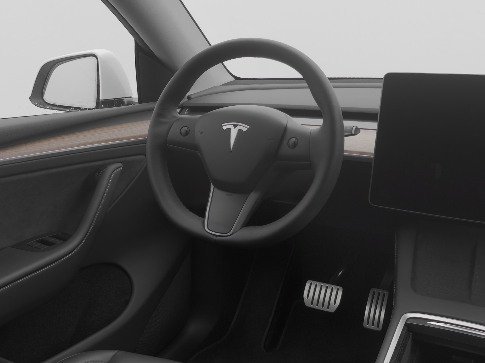 TESLA Model Y Performance-image-7