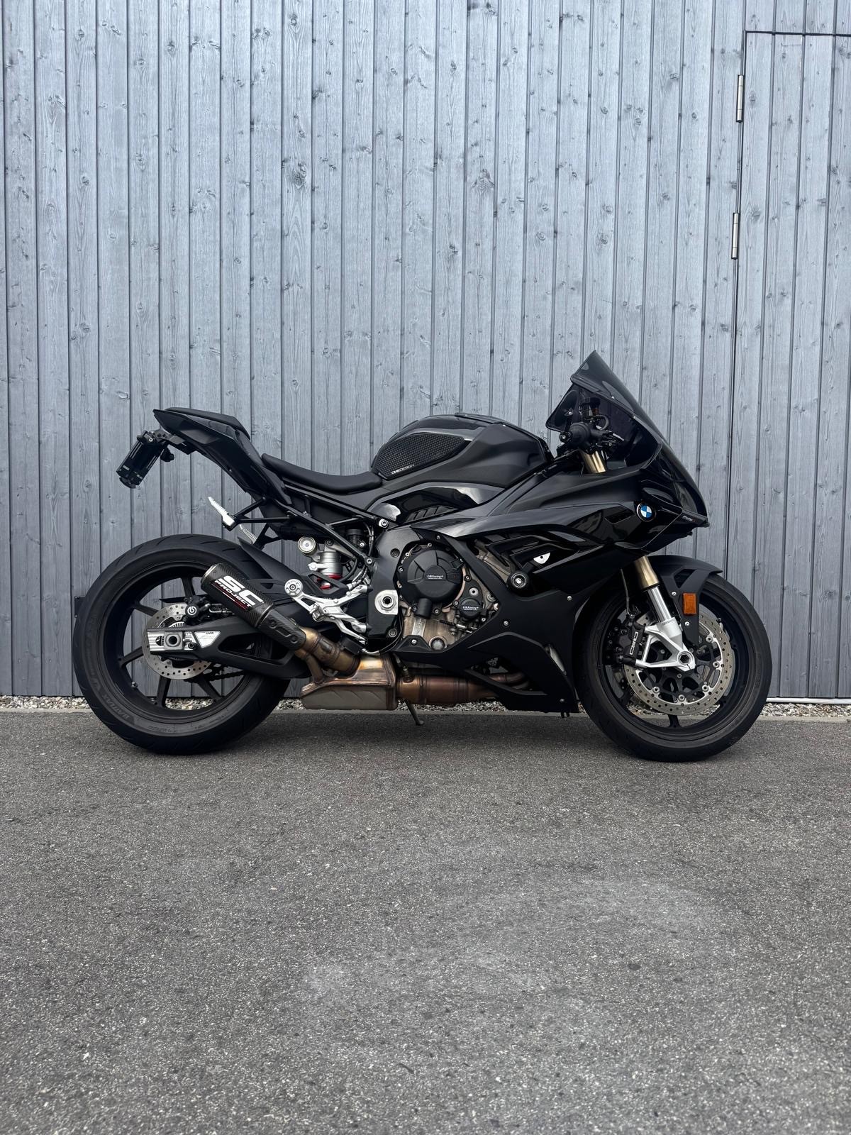 BMW S 1000 RR-image-0