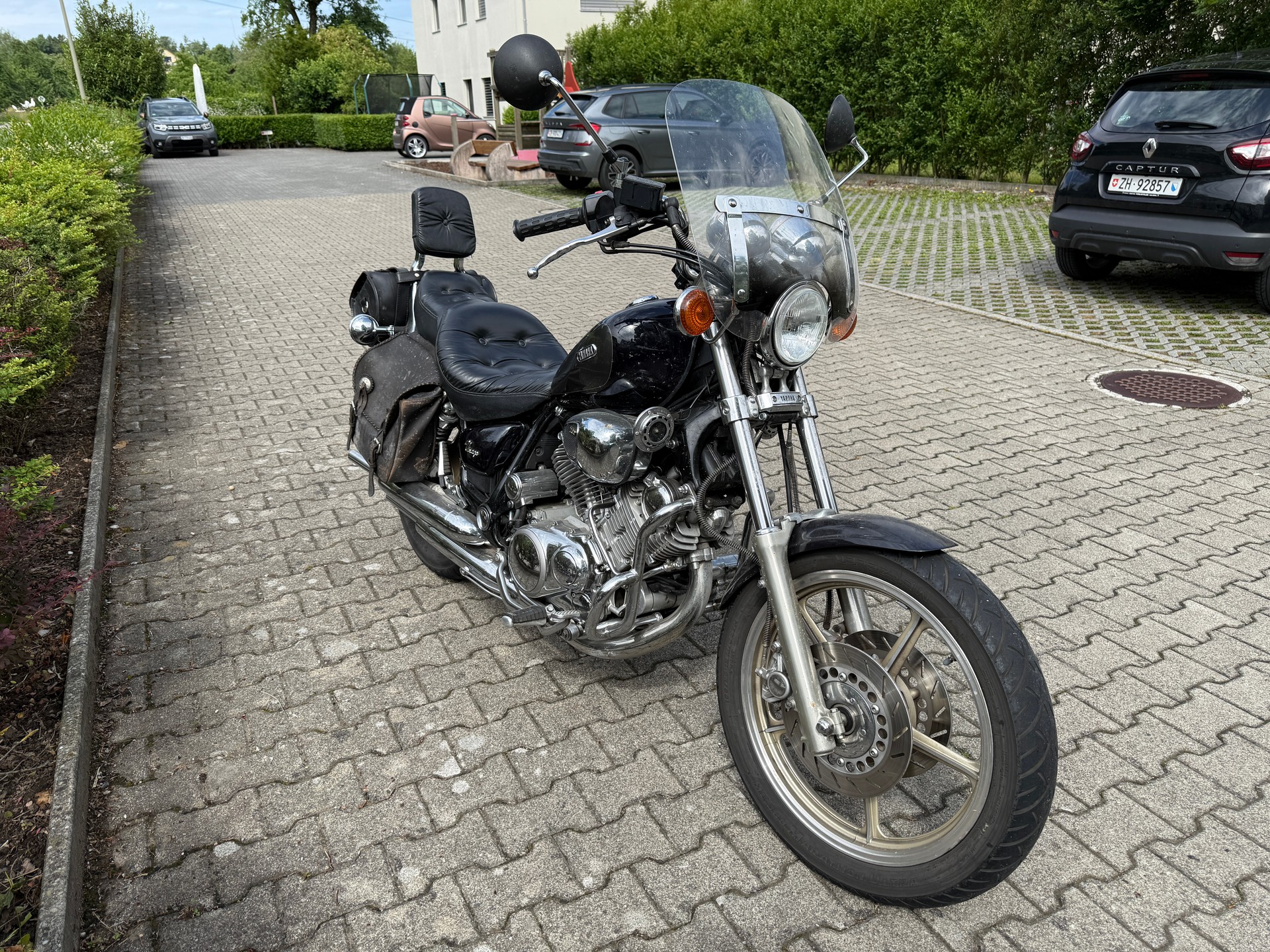 YAMAHA XV 1100 Virago-image-3