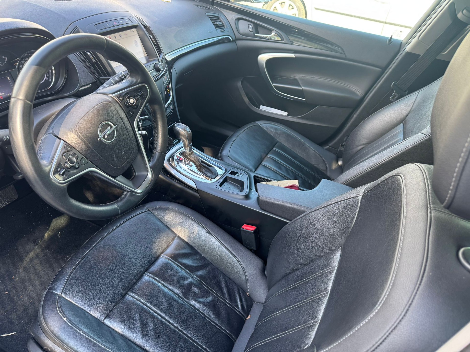 OPEL Insignia Sports Tourer 2.0 CDTI Edition Automatic-image-8
