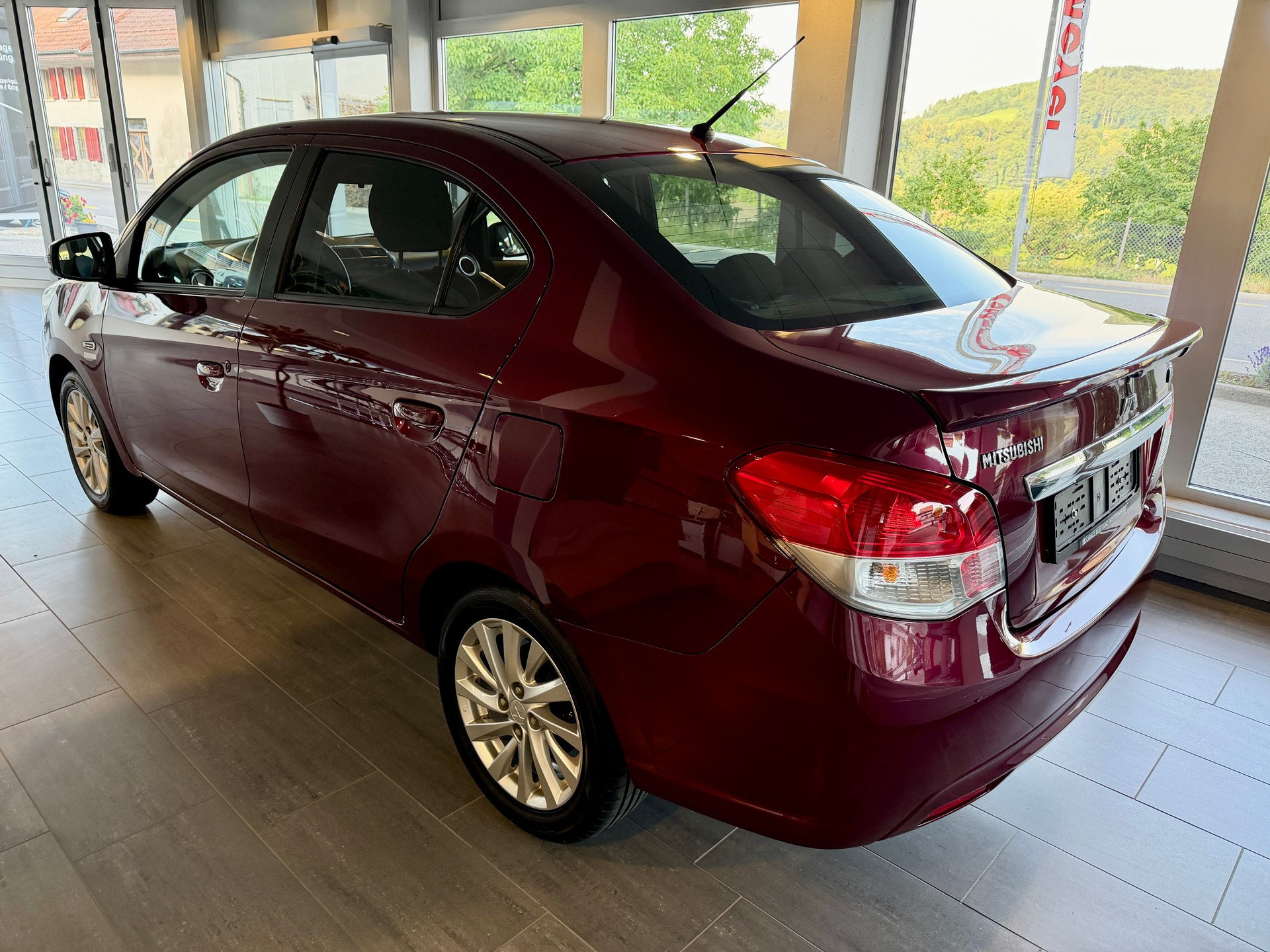 MITSUBISHI Attrage 1.2 Style-image-1