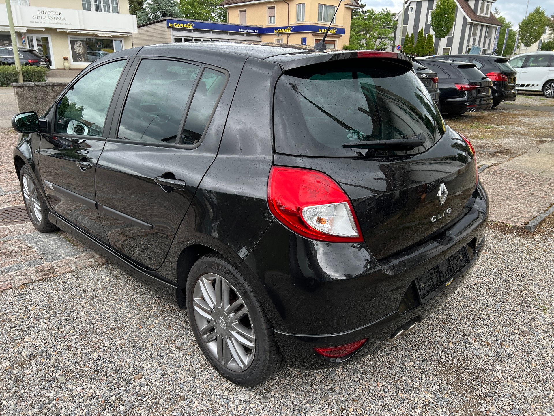 RENAULT Clio 2.0 16V GT-image-3