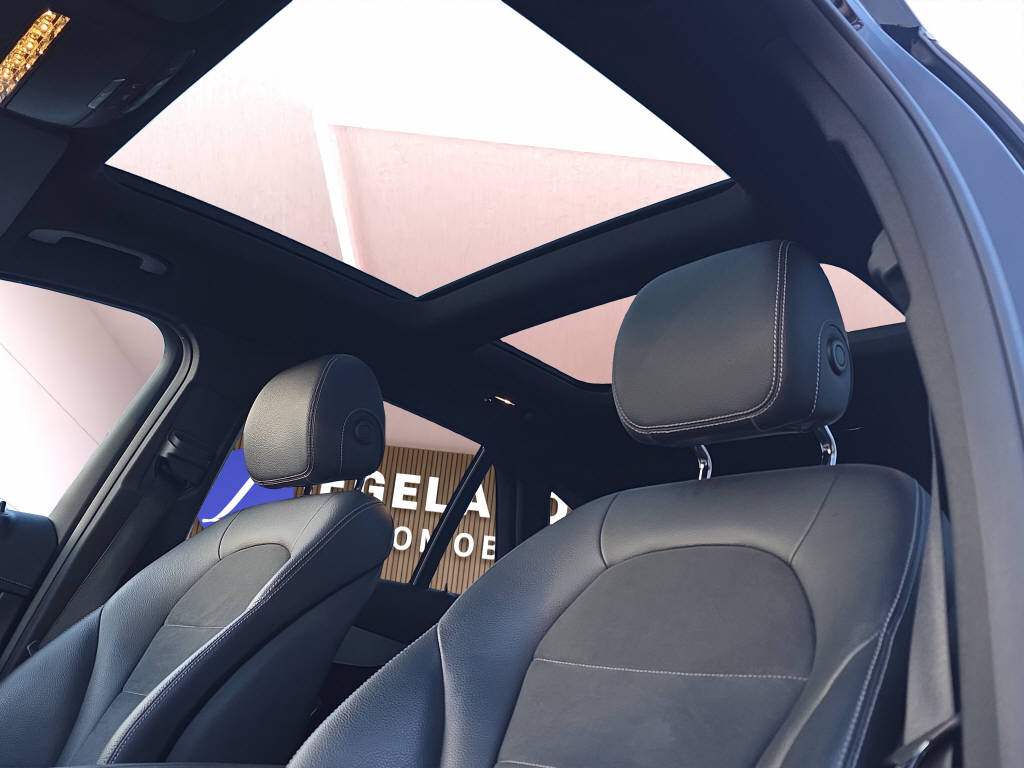 MERCEDES-BENZ GLC 250 d AMG Line 4m-image-12