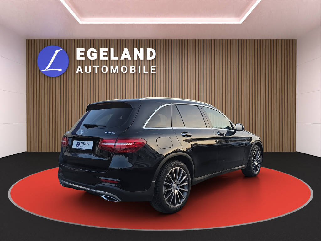 MERCEDES-BENZ GLC 250 d AMG Line 4m-showroom-element-3