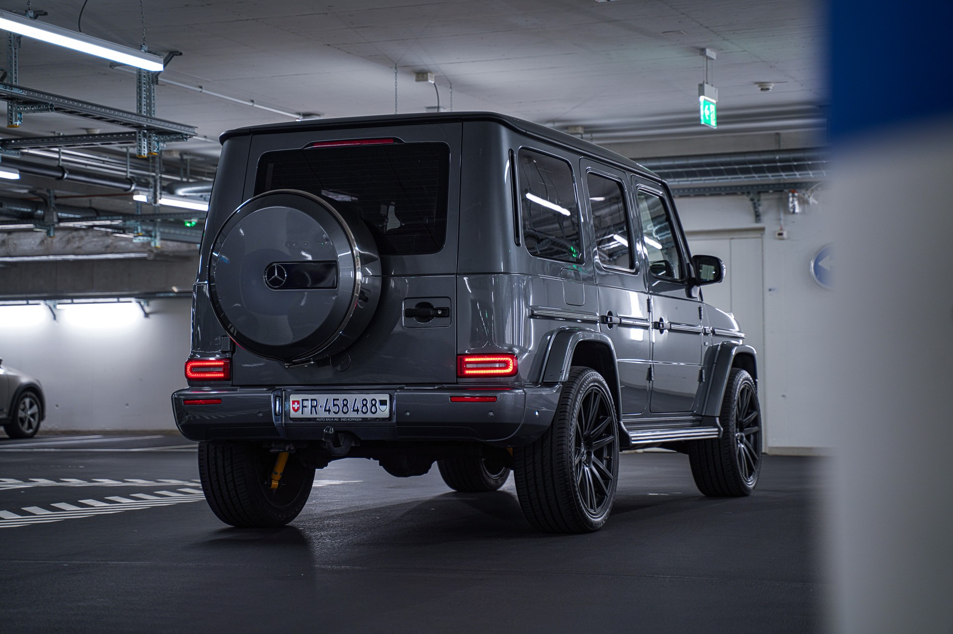 MERCEDES-BENZ G 500 AMG Line-image-3