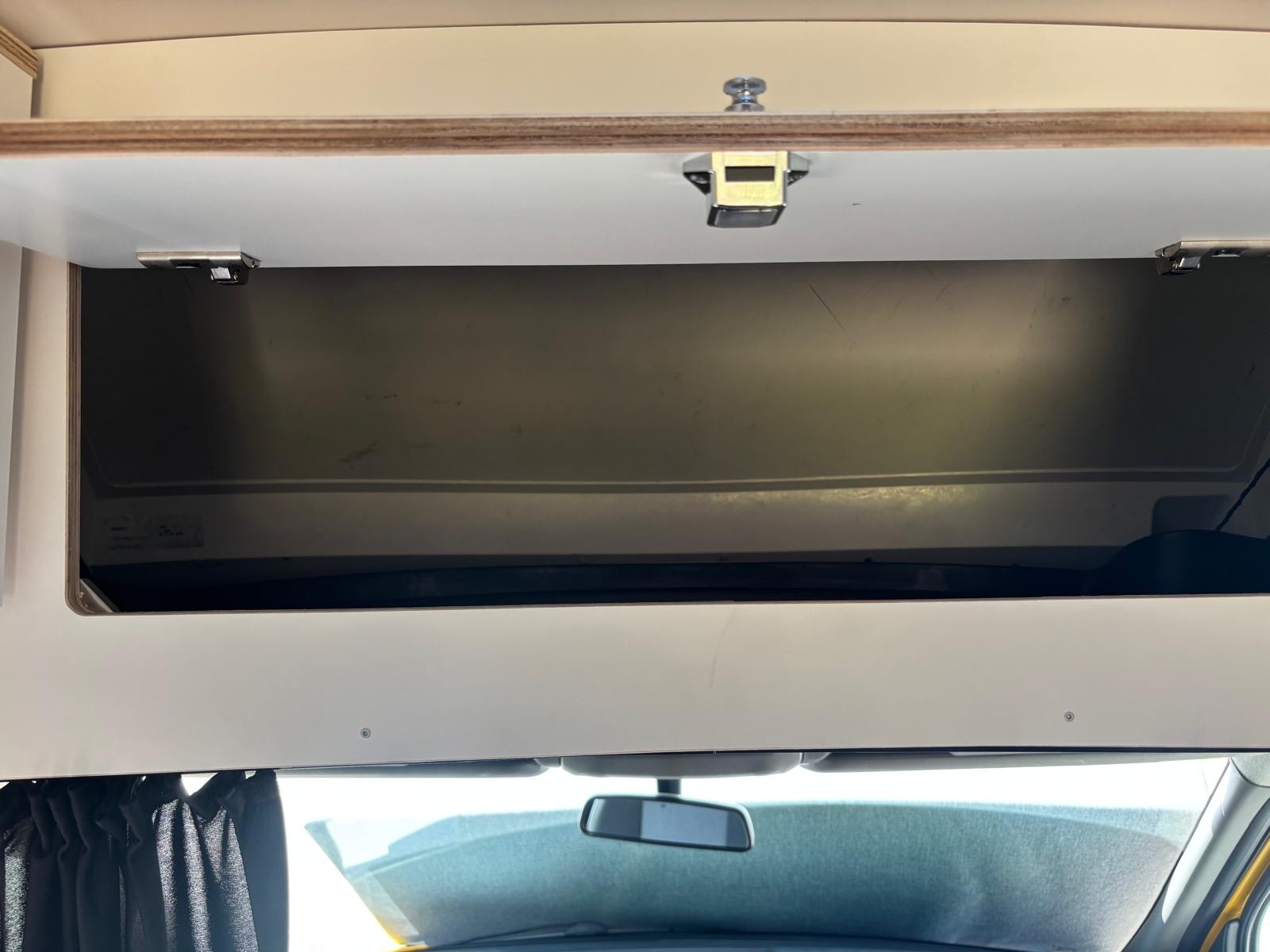 RENAULT Master Saranda Beach-image-21