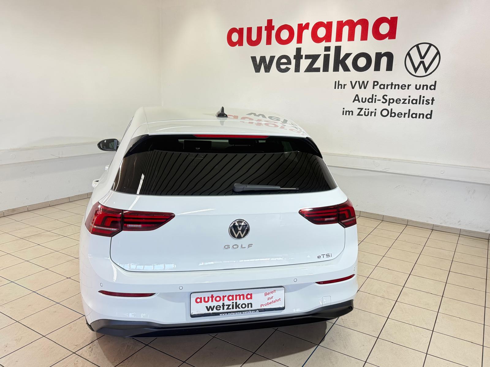 VW Golf 1.5 e TSI mHEV Basis DSG-showroom-element-3