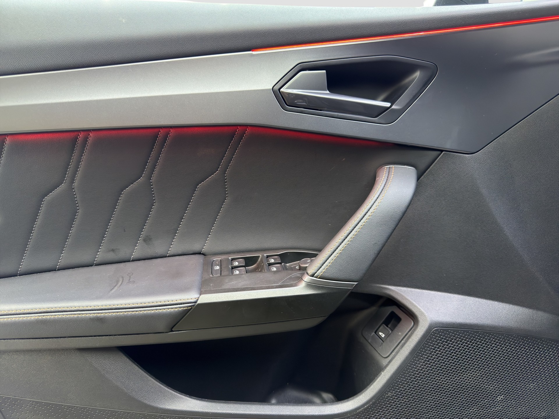 CUPRA Formentor 2.0TSI VZ DSG-image-29