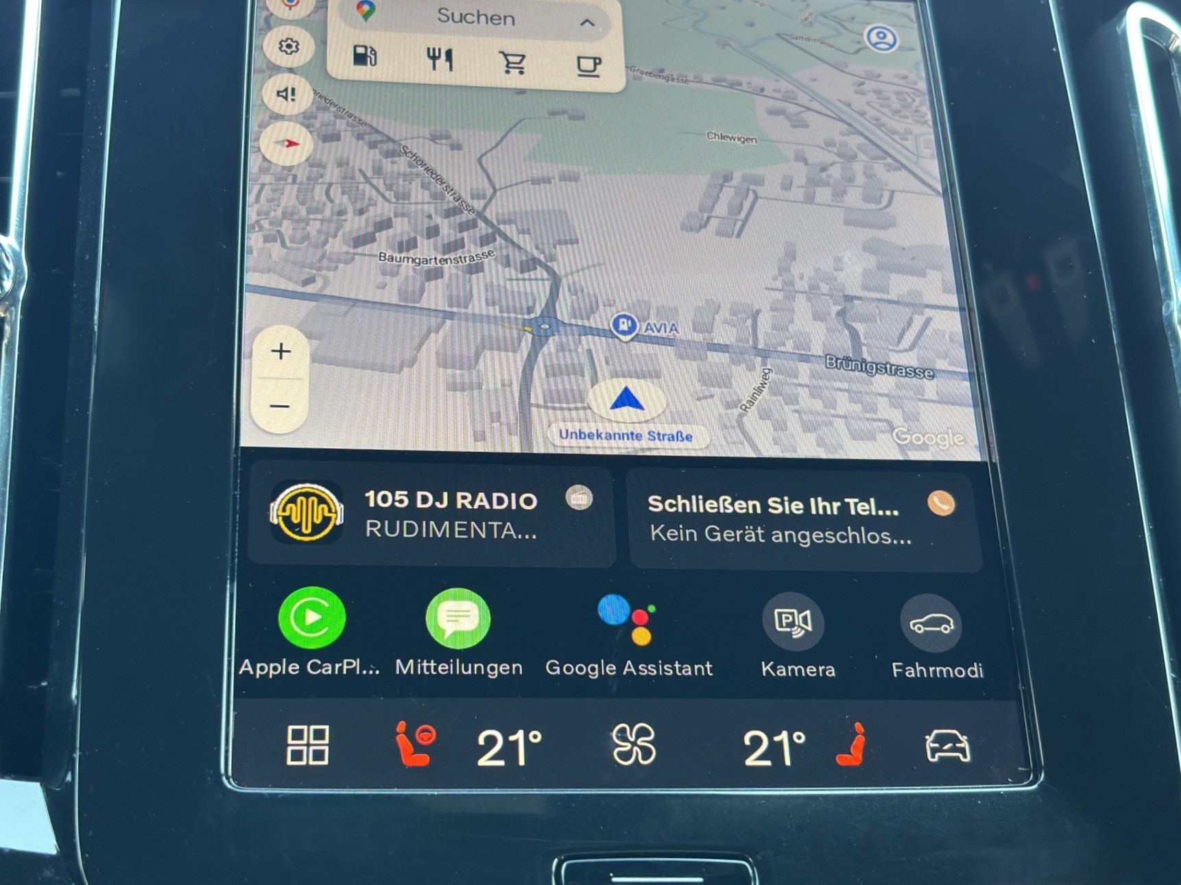 VOLVO XC40 2.0 B3 MH Plus Dark-image-19