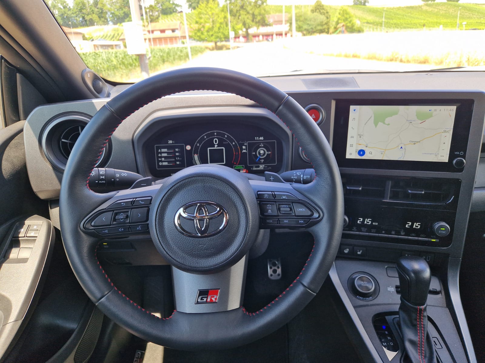 TOYOTA Yaris 1.6 GR Sport A-image-5