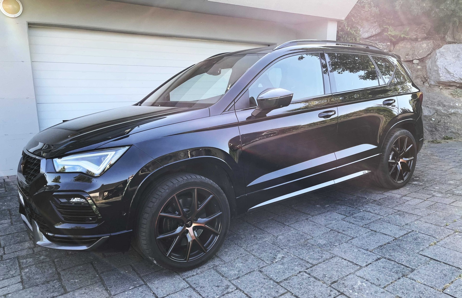 CUPRA Ateca 2.0TSI 4Drive DSG 300 PS ab Werk-image-1