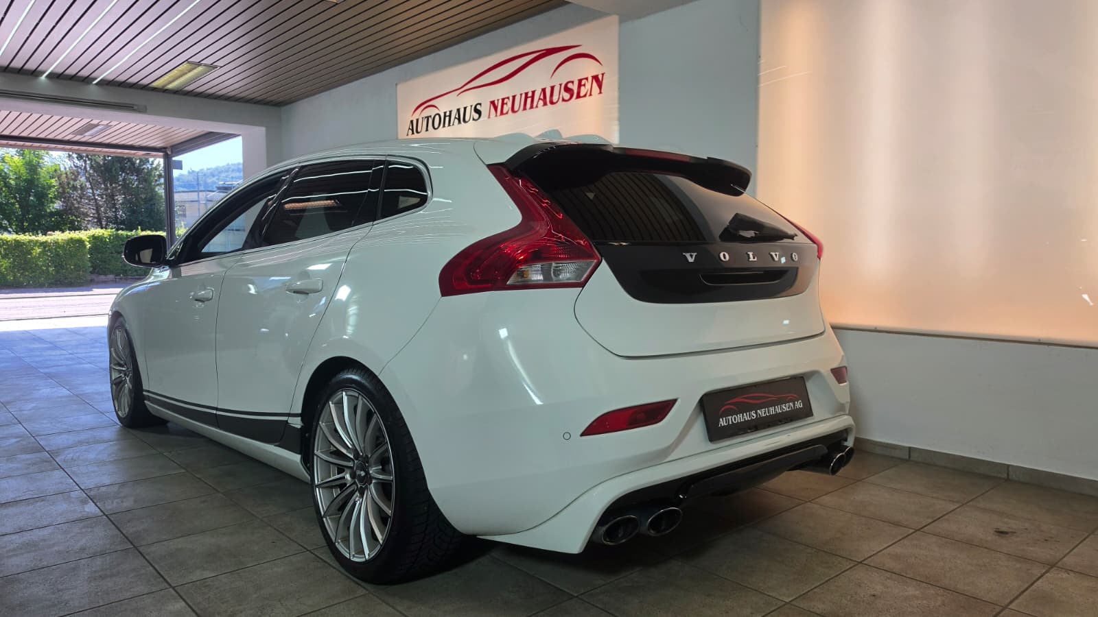 VOLVO VOLVO V40 D4, HEICO SPORTIV UMBAU, FRISCH AB SERVICE UND FRISCH AB MFK-image-14