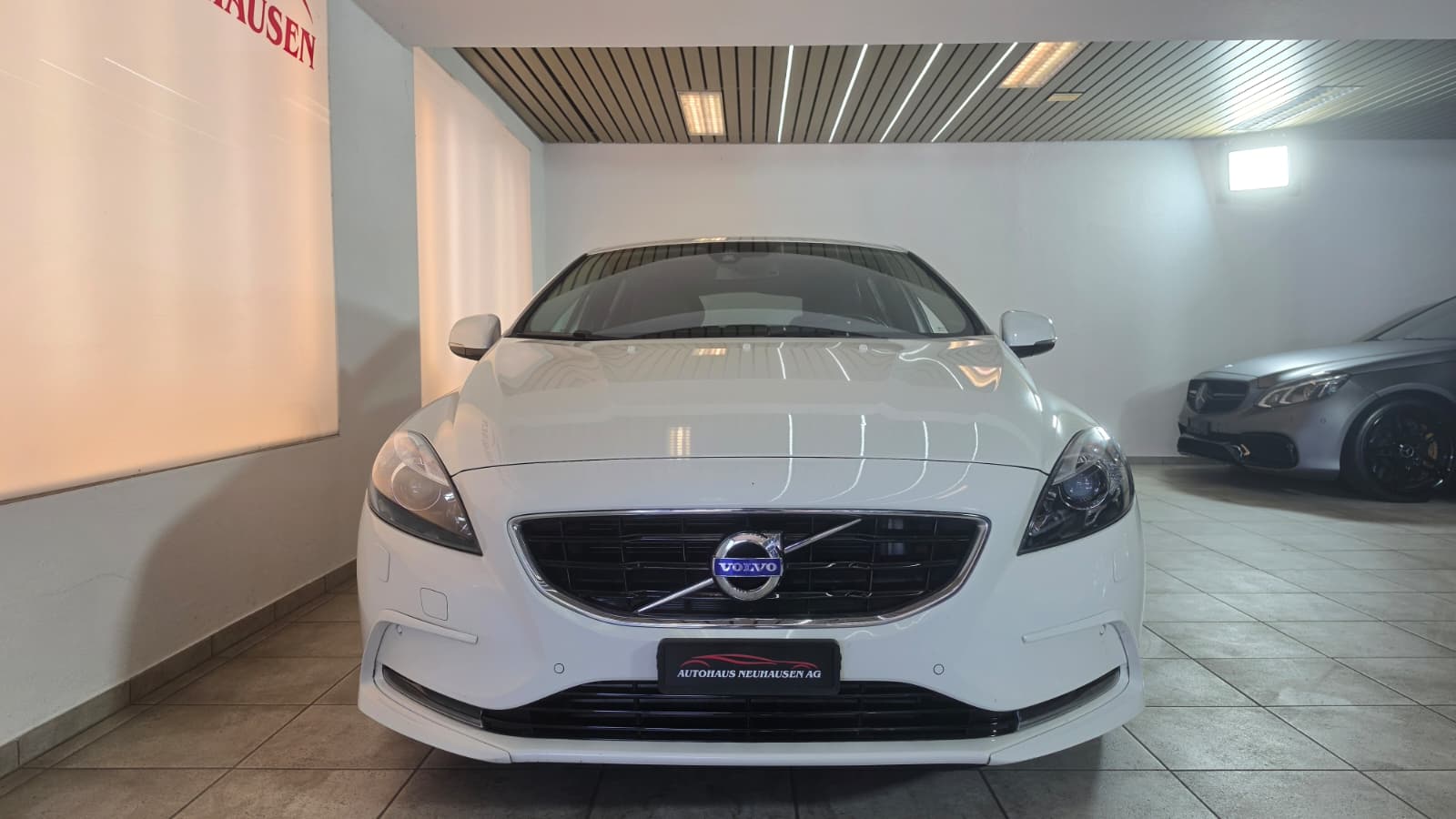 VOLVO VOLVO V40 D4, HEICO SPORTIV UMBAU, FRISCH AB SERVICE UND FRISCH AB MFK-showroom-element-1
