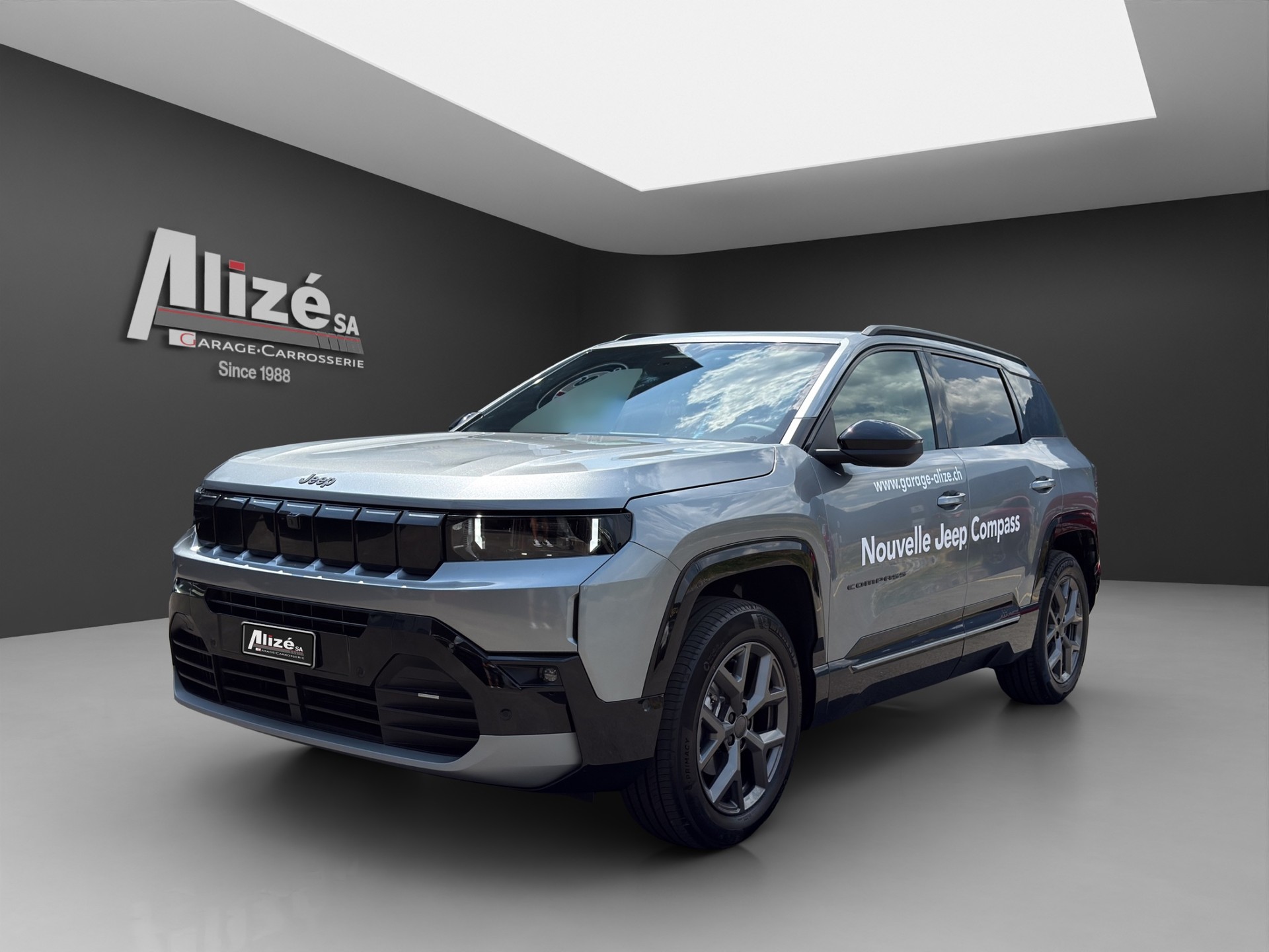 JEEP Compass 1.2 T e-Hybrid First Edition-showroom-element-2