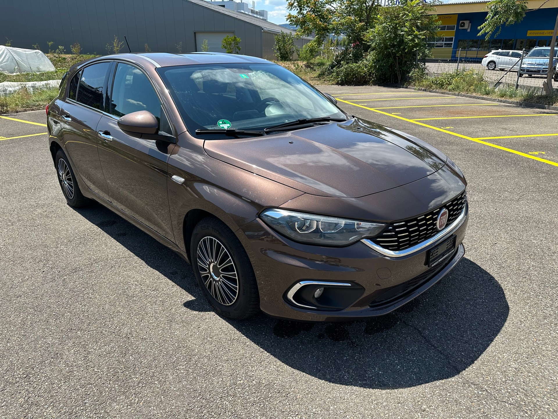 FIAT Tipo 1.6MJ Lounge-showroom-element-2