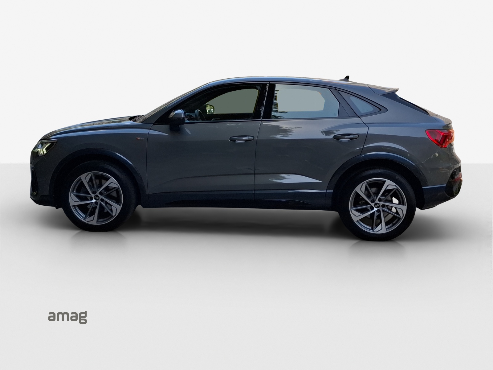 AUDI Q3 Sportback 40 TFSI S line quattro S-tronic-showroom-element-1