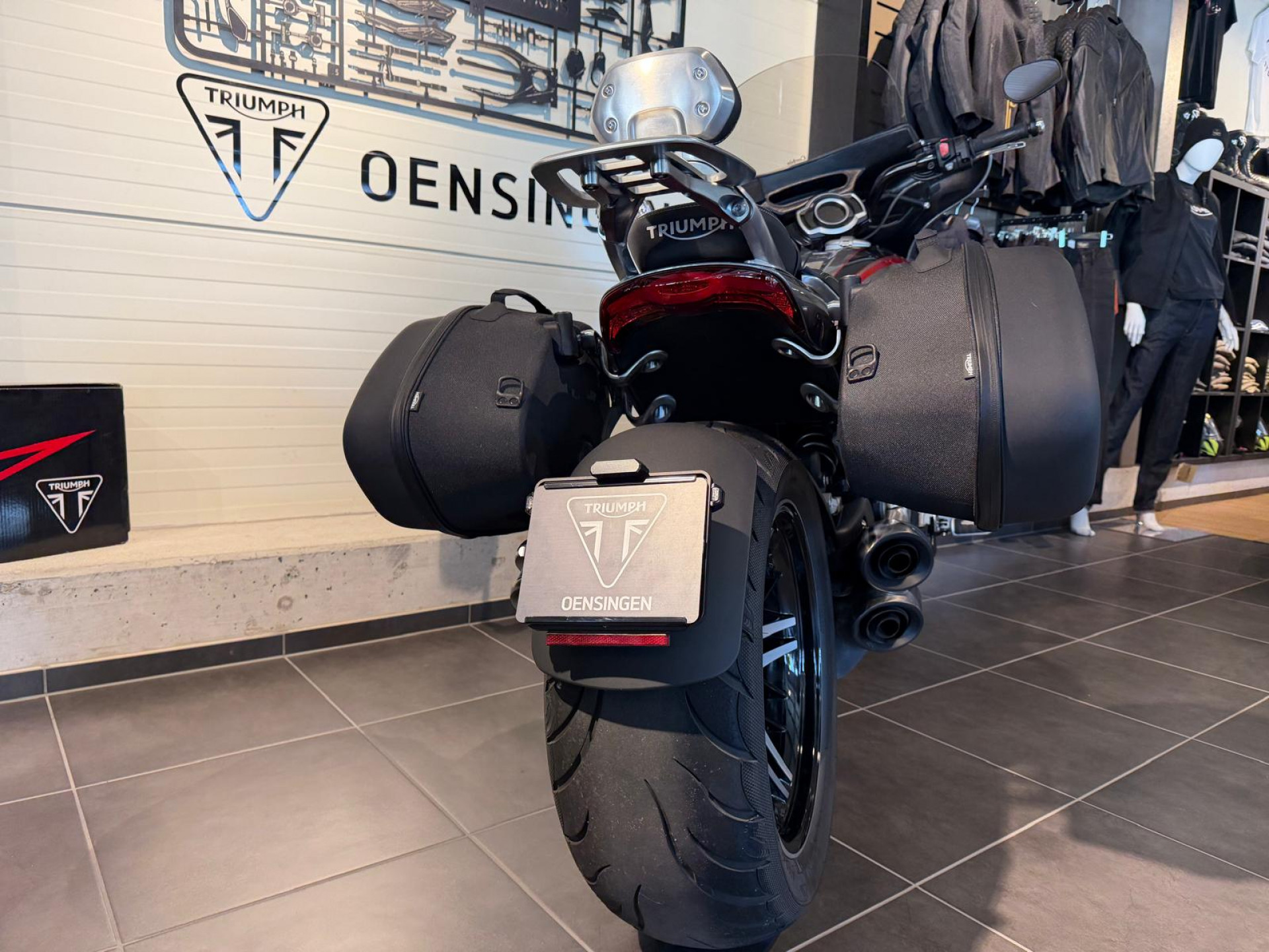 TRIUMPH Rocket 3 R-image-7