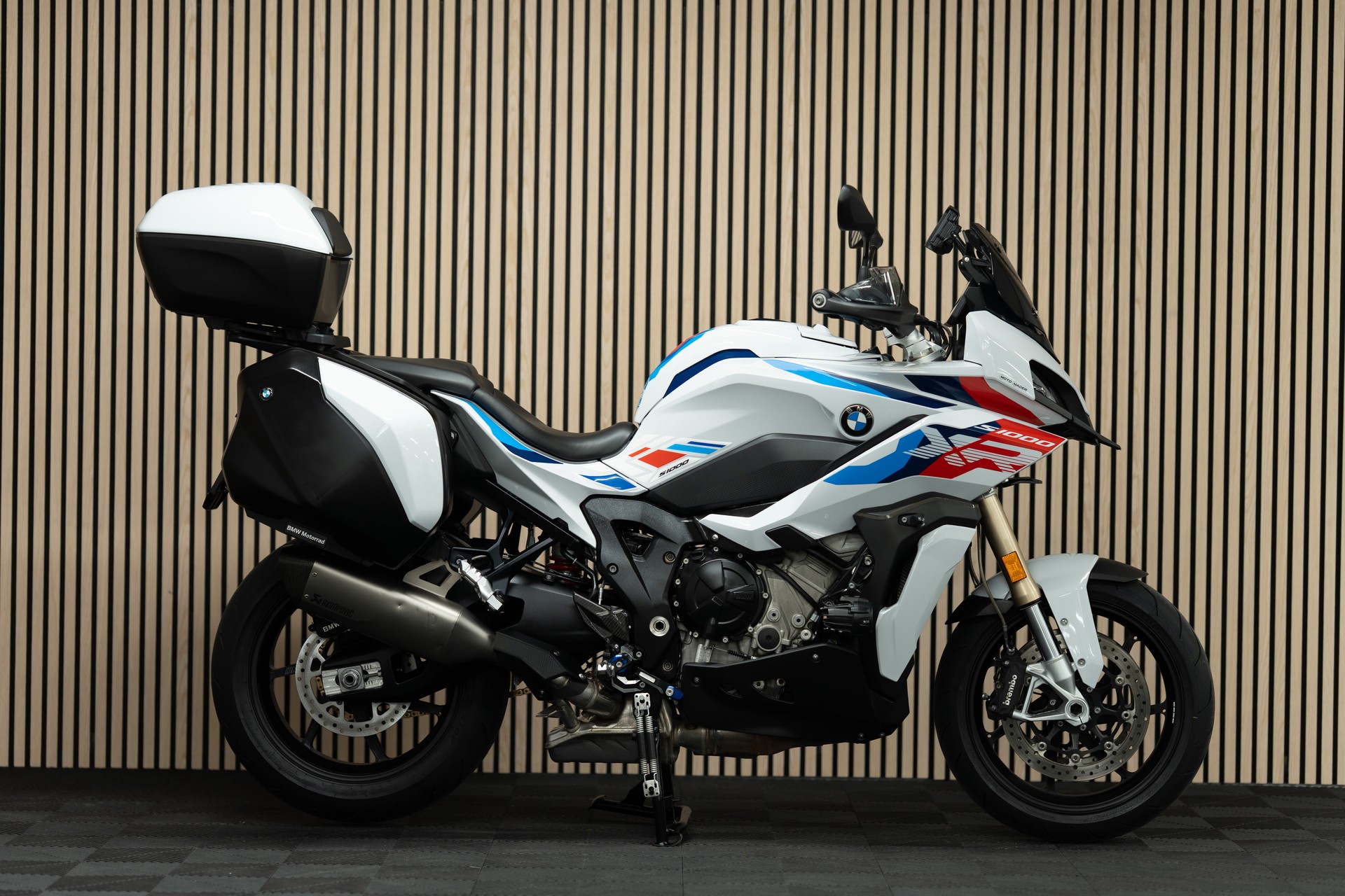 BMW S 1000 XR mit M Frästeilepaket