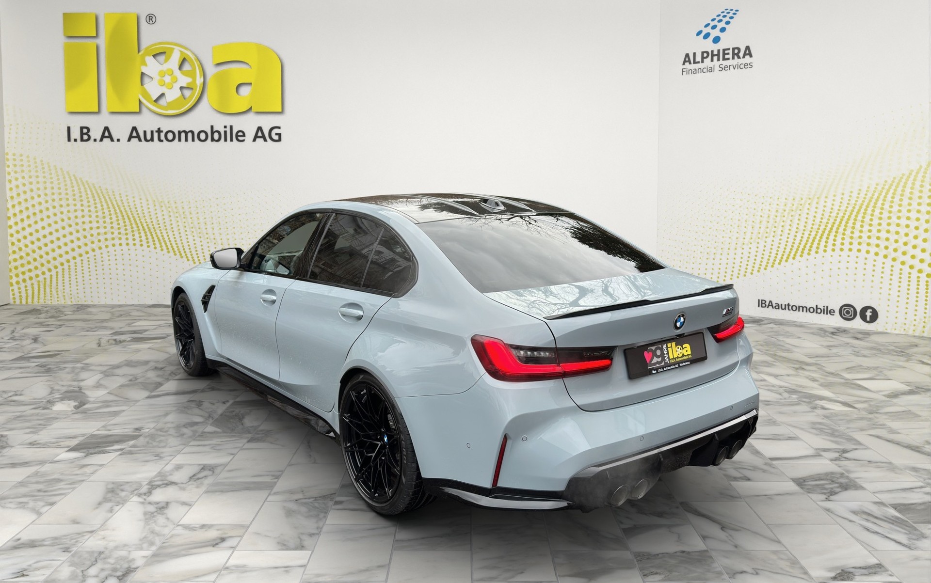 BMW M3 Competition M xDrive FACELIFT 4x4-showroom-element-2