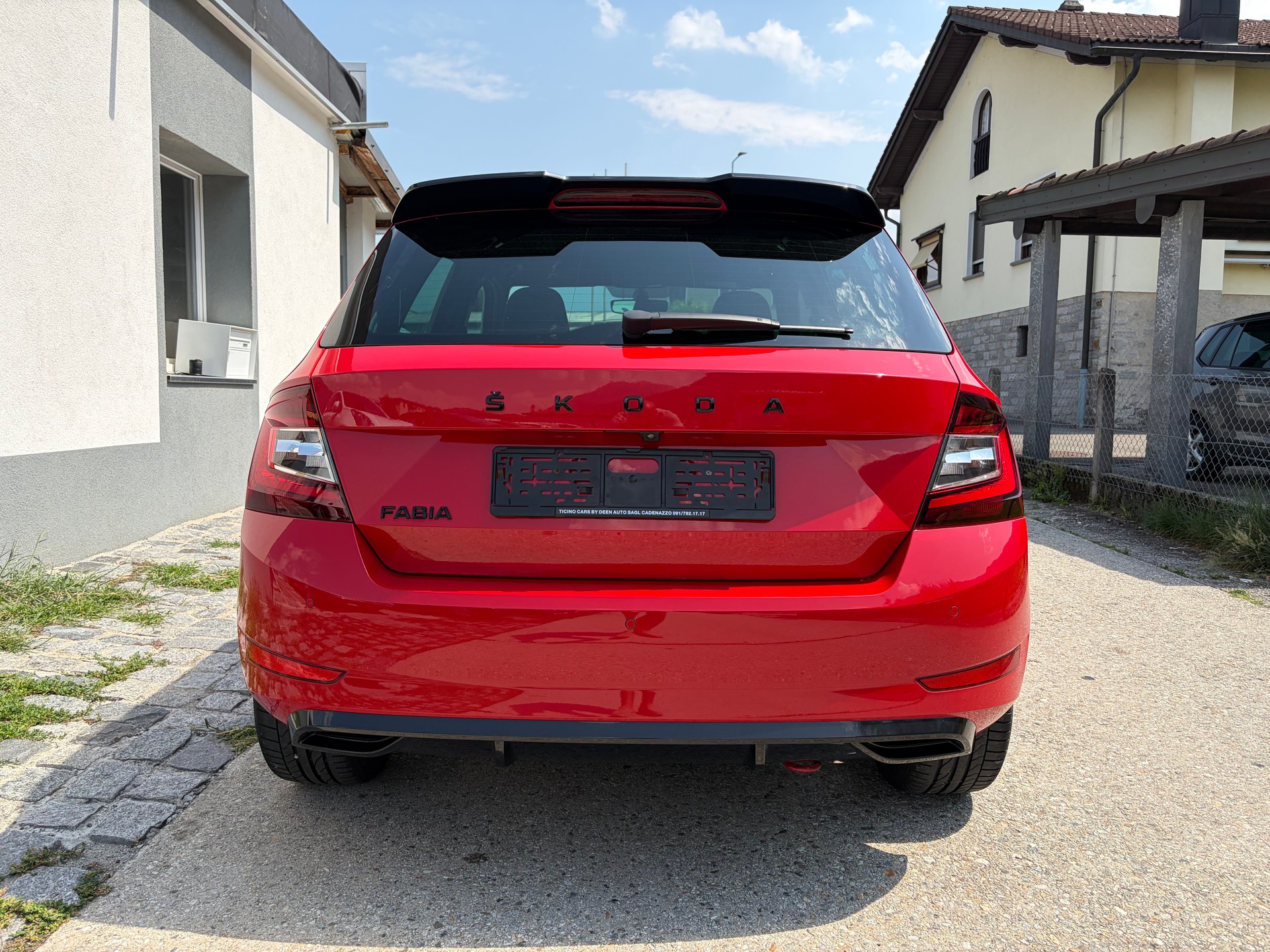 SKODA Fabia 1.0 TSI Monte Carlo DSG-image-9