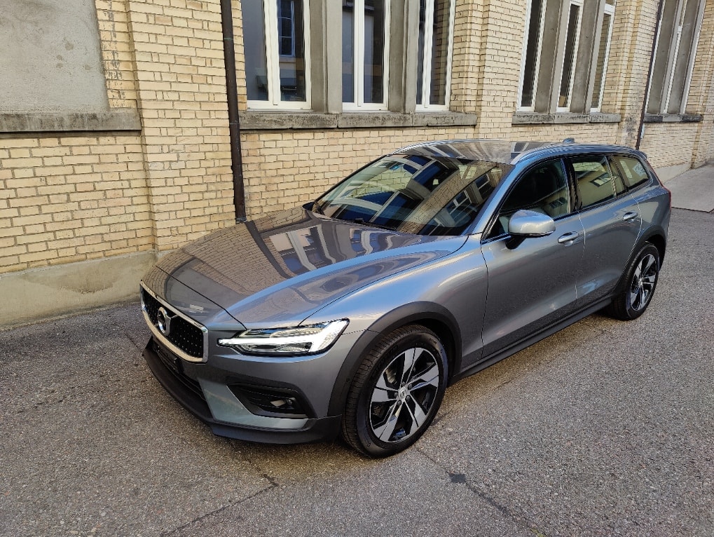 VOLVO 2.0 D4 AWD