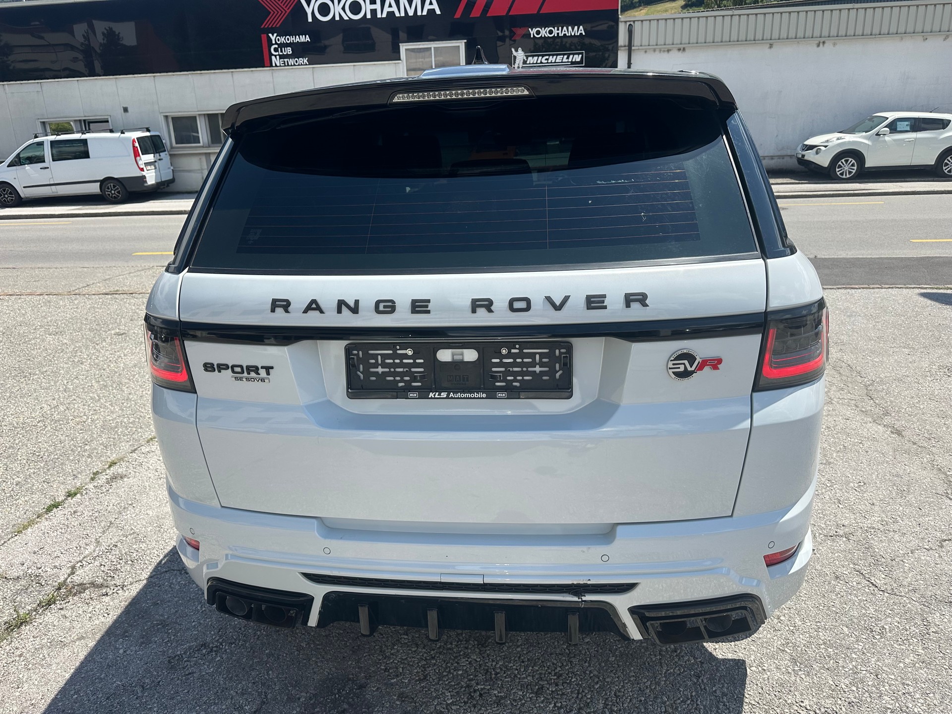 LAND ROVER Range Rover Sport 3.0 SDV6 HSE Automatic-image-4
