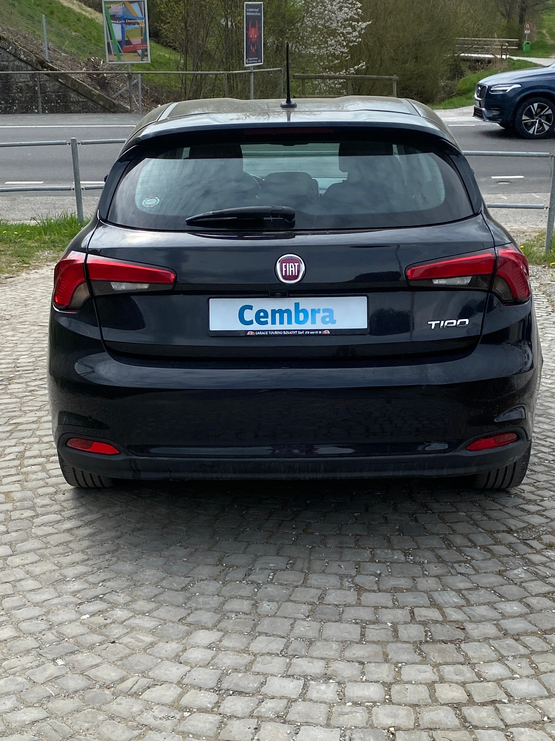 FIAT Tipo 1.6MJ Lounge-showroom-element-2
