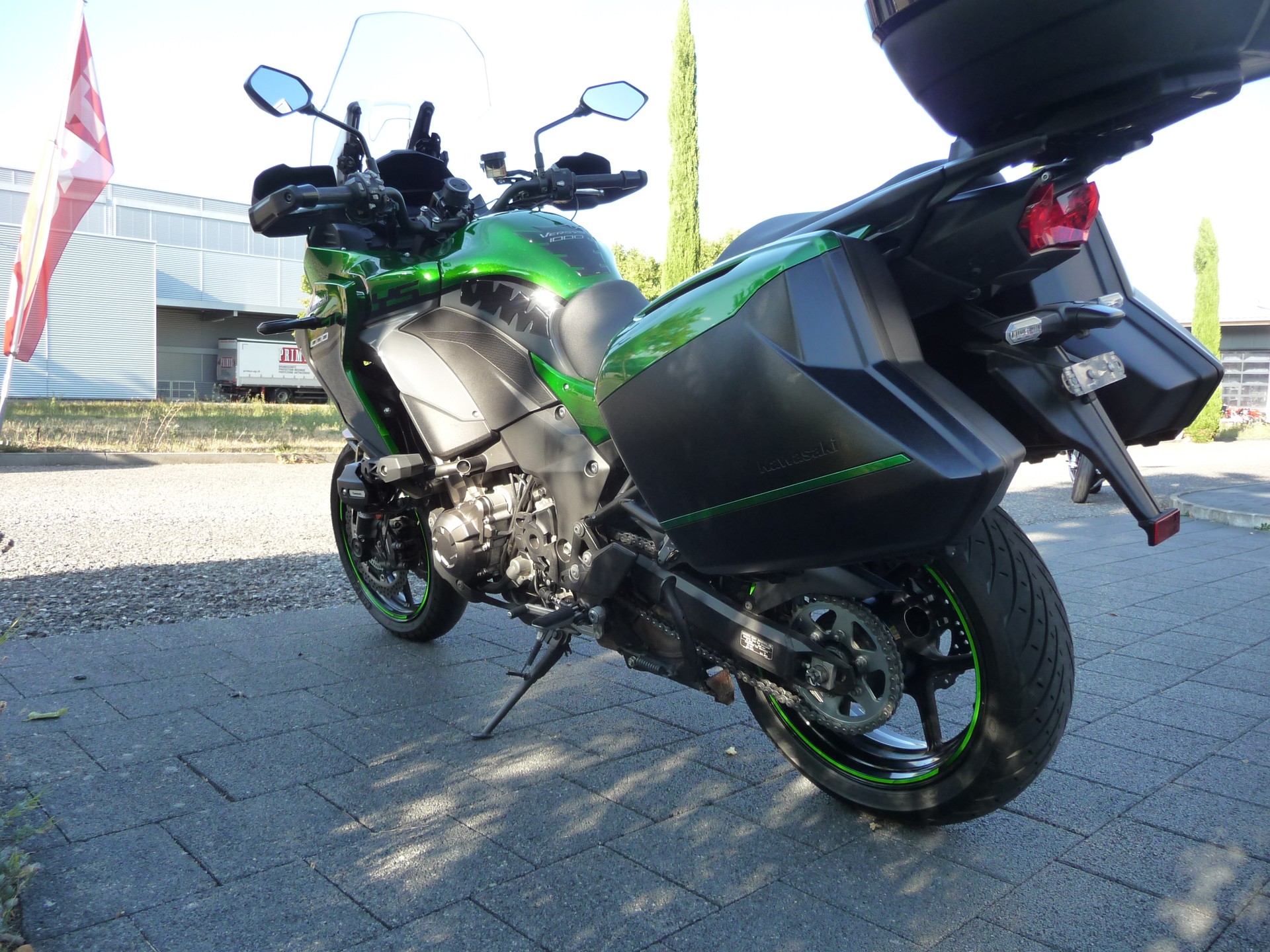 KAWASAKI Versys 1000 SE Grand Tourer-image-5