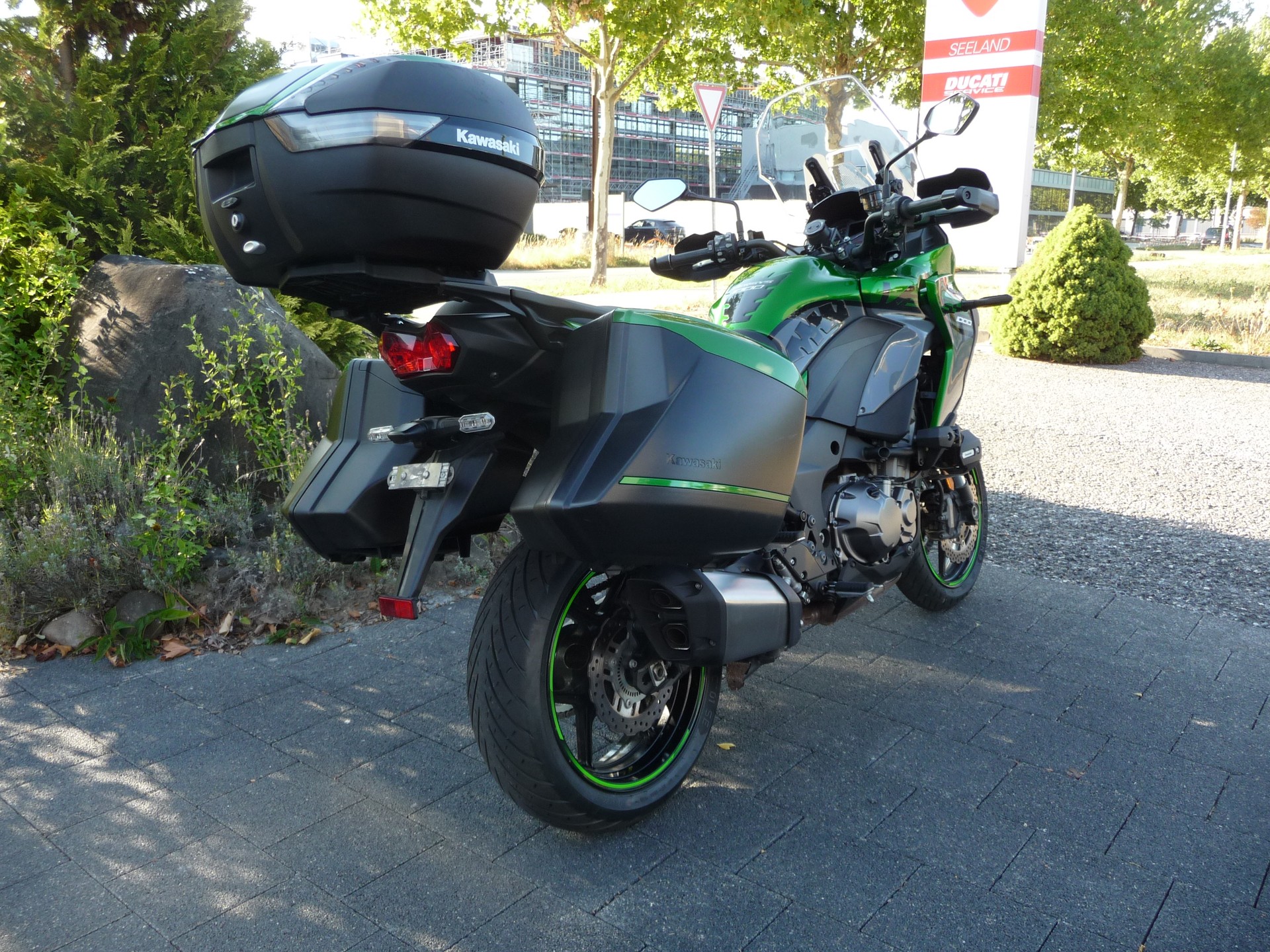 KAWASAKI Versys 1000 SE Grand Tourer-image-6