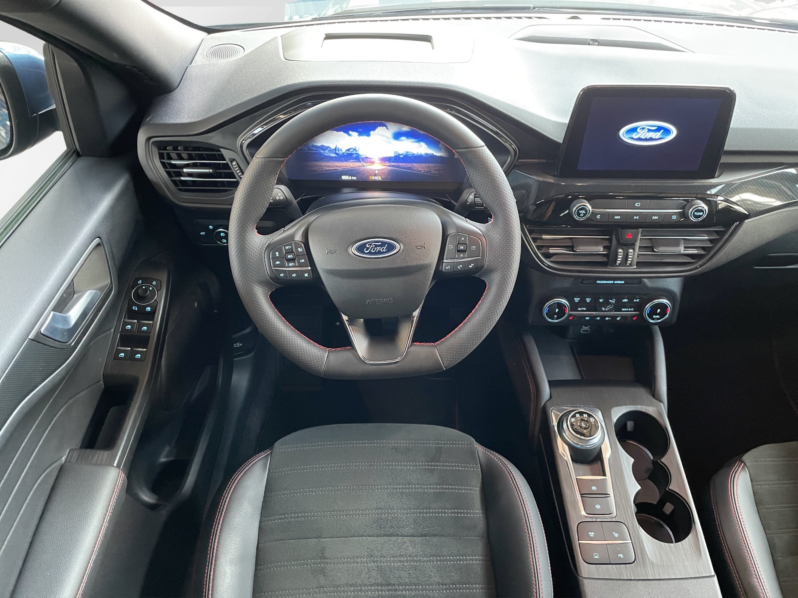 FORD Kuga 2.5 Hybrid ST-Line X 4x4-image-7