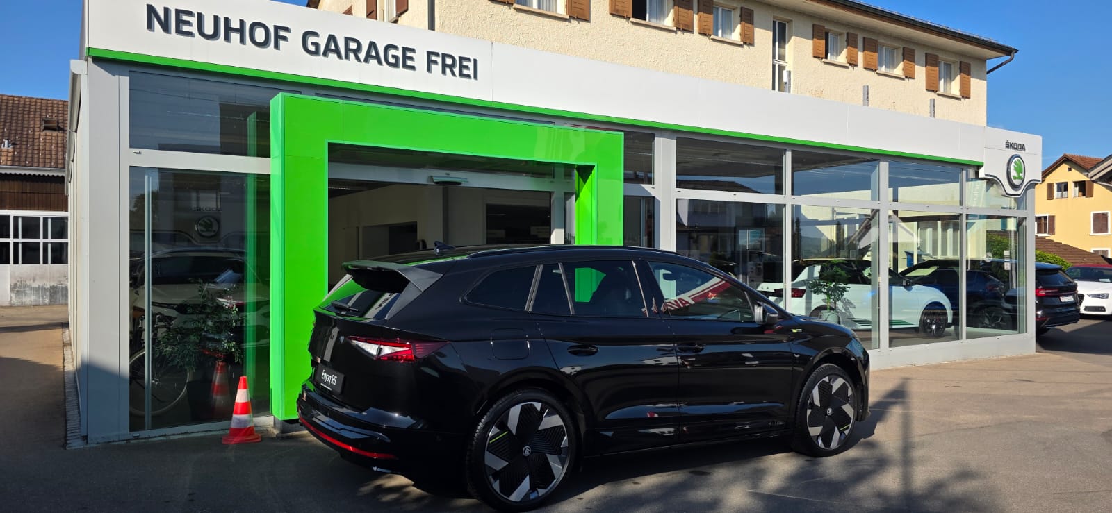 SKODA Enyaq 4x4 RS-showroom-element-2