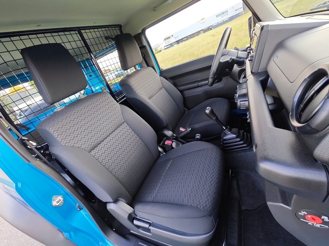 SUZUKI JIMNY 1.5 COMPACT+ 4x4 | 2 PLATZER | MANUEL-image-14