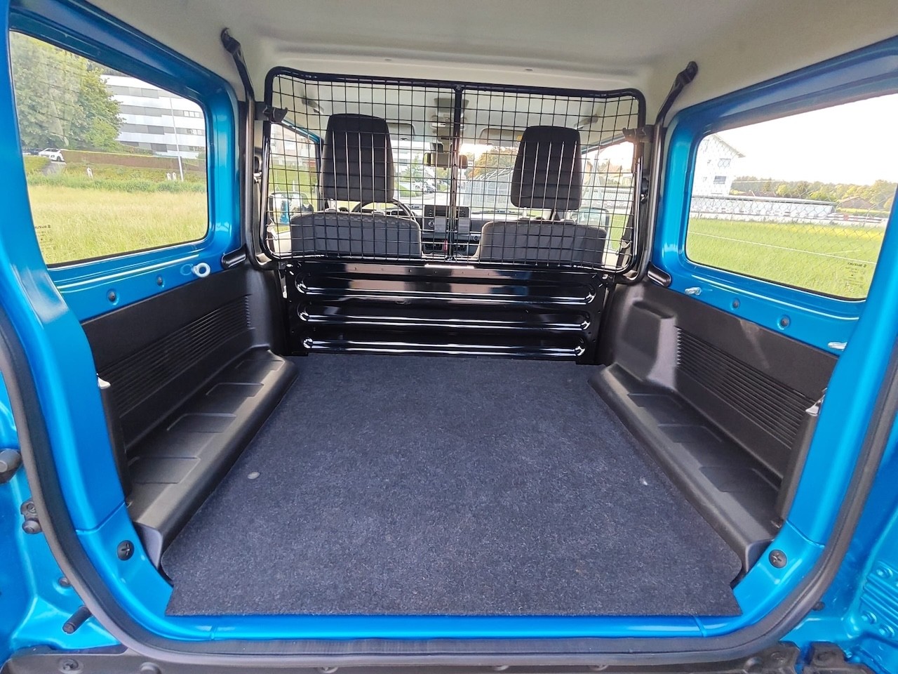 SUZUKI JIMNY 1.5 COMPACT+ 4x4 | 2 PLATZER | MANUEL-image-31