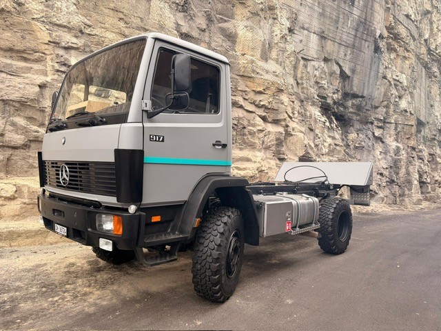 MERCEDES-BENZ 917 AF Expeditionsmobil