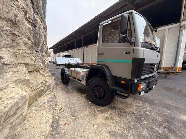 MERCEDES-BENZ 917 AF Expeditionsmobil-image-2