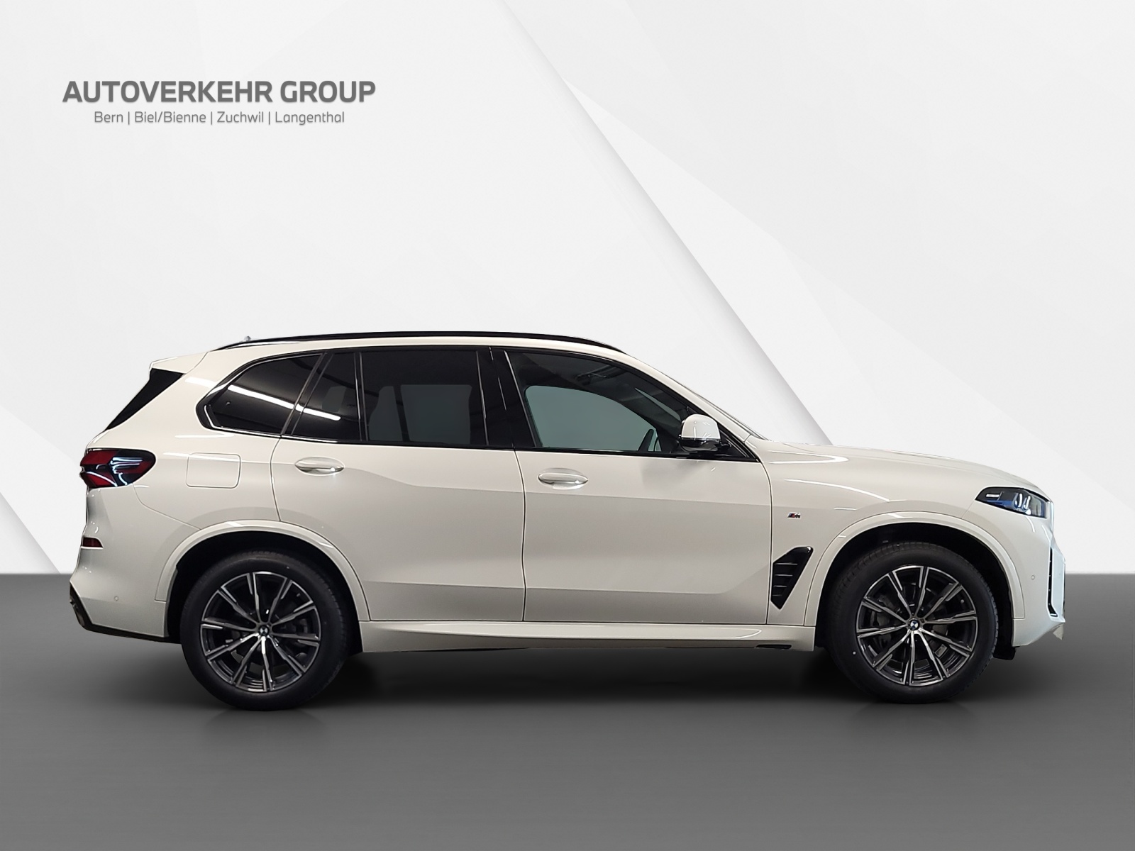 BMW X5 xDr 48V 30d M Sport-showroom-element-3