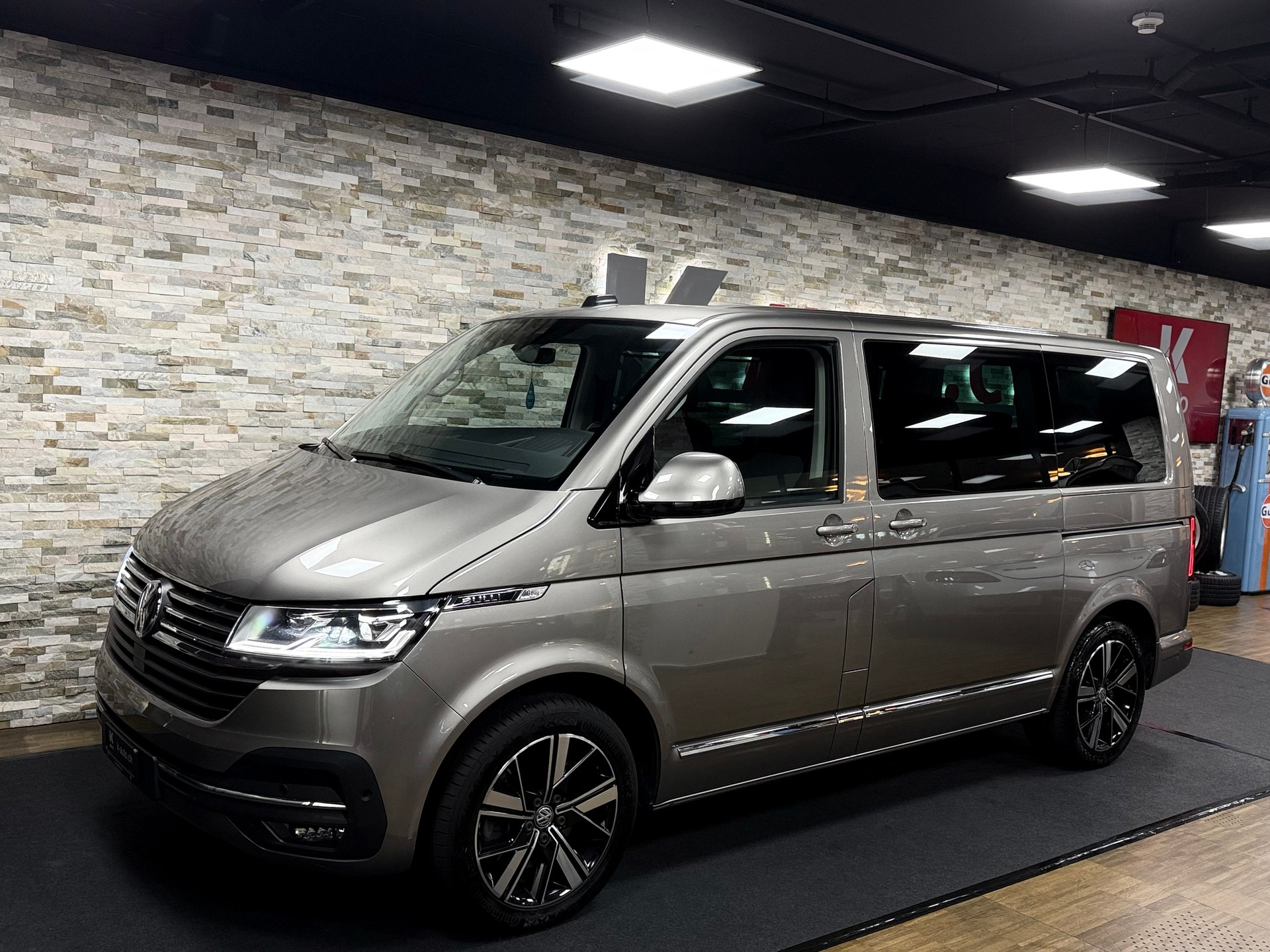 VW T6.1 Multivan 2.0 Bi-TDI Highline Liberty 4Mot. DSG - BULLI Sonderausstattung