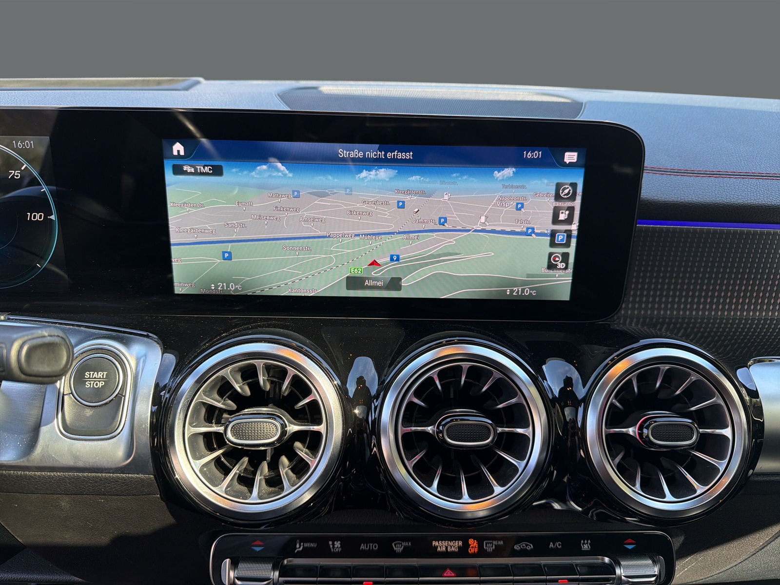 MERCEDES-BENZ EQB 350 AMG Line 4Matic-image-14
