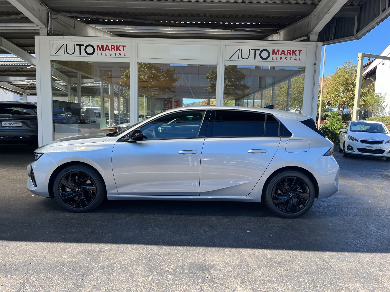 OPEL Astra 1.6 PHEV Turbo Swiss Plus A-showroom-element-1