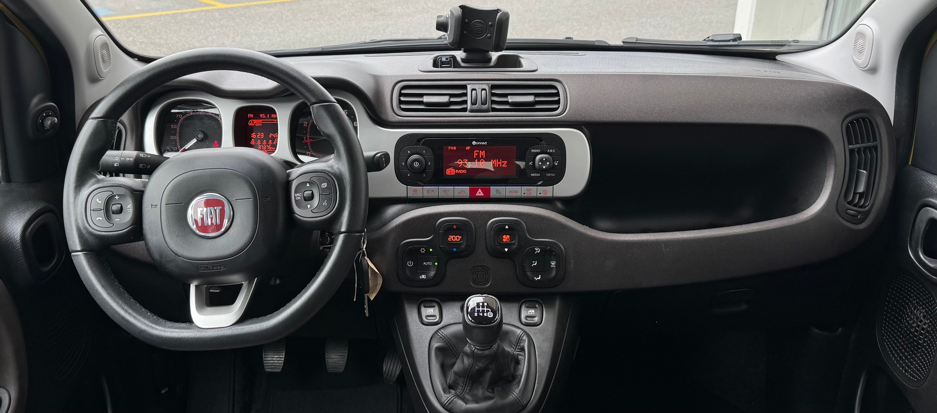 FIAT Panda 0.9 Twinair Turbo Cross 4x4-image-10