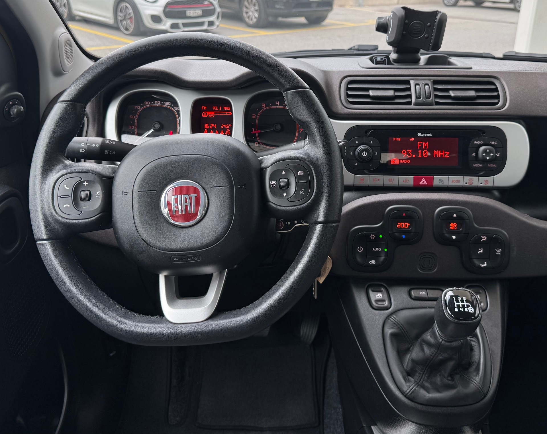 FIAT Panda 0.9 Twinair Turbo Cross 4x4-image-11