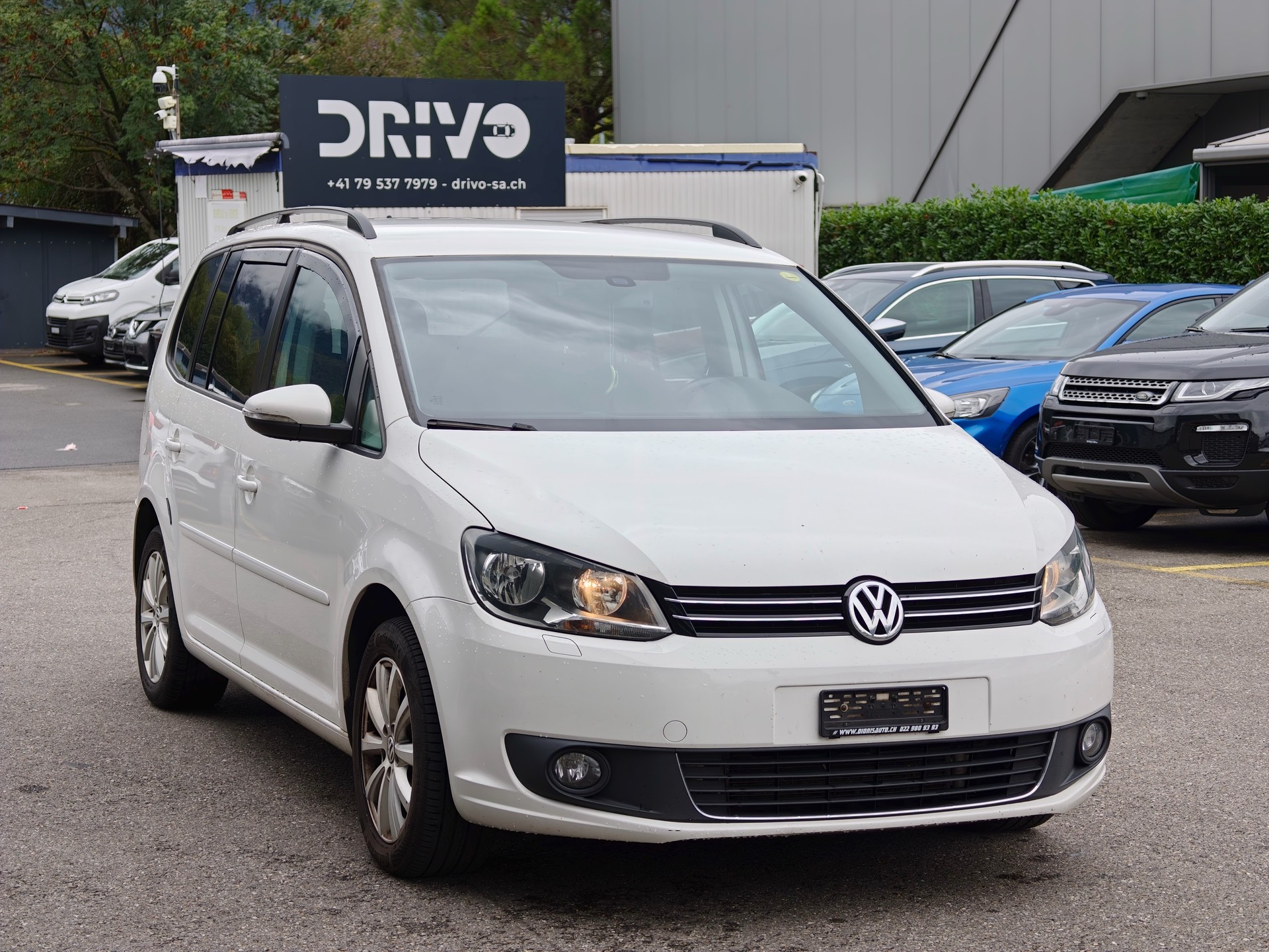 VW Touran 2.0 TDI Highline DSG-showroom-element-1