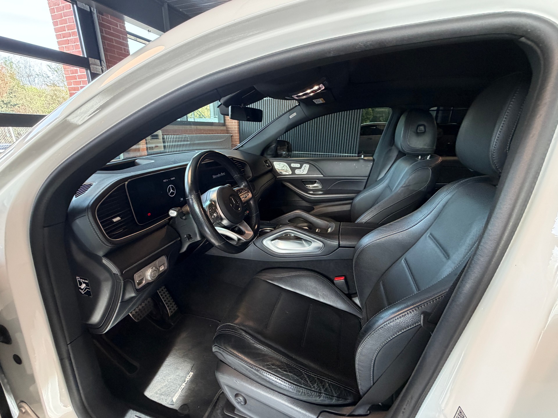 MERCEDES-BENZ GLE 400 d 4matic-image-3