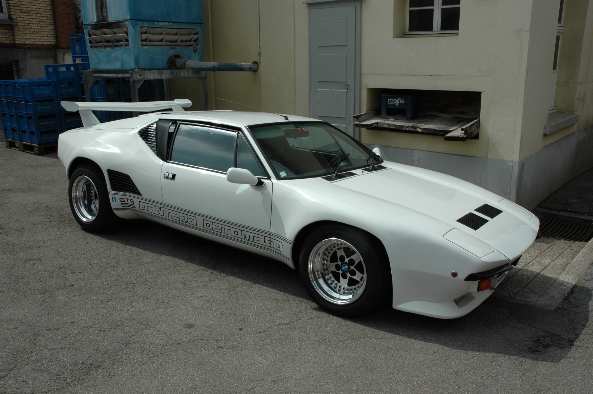 DE TOMASO GT5/S