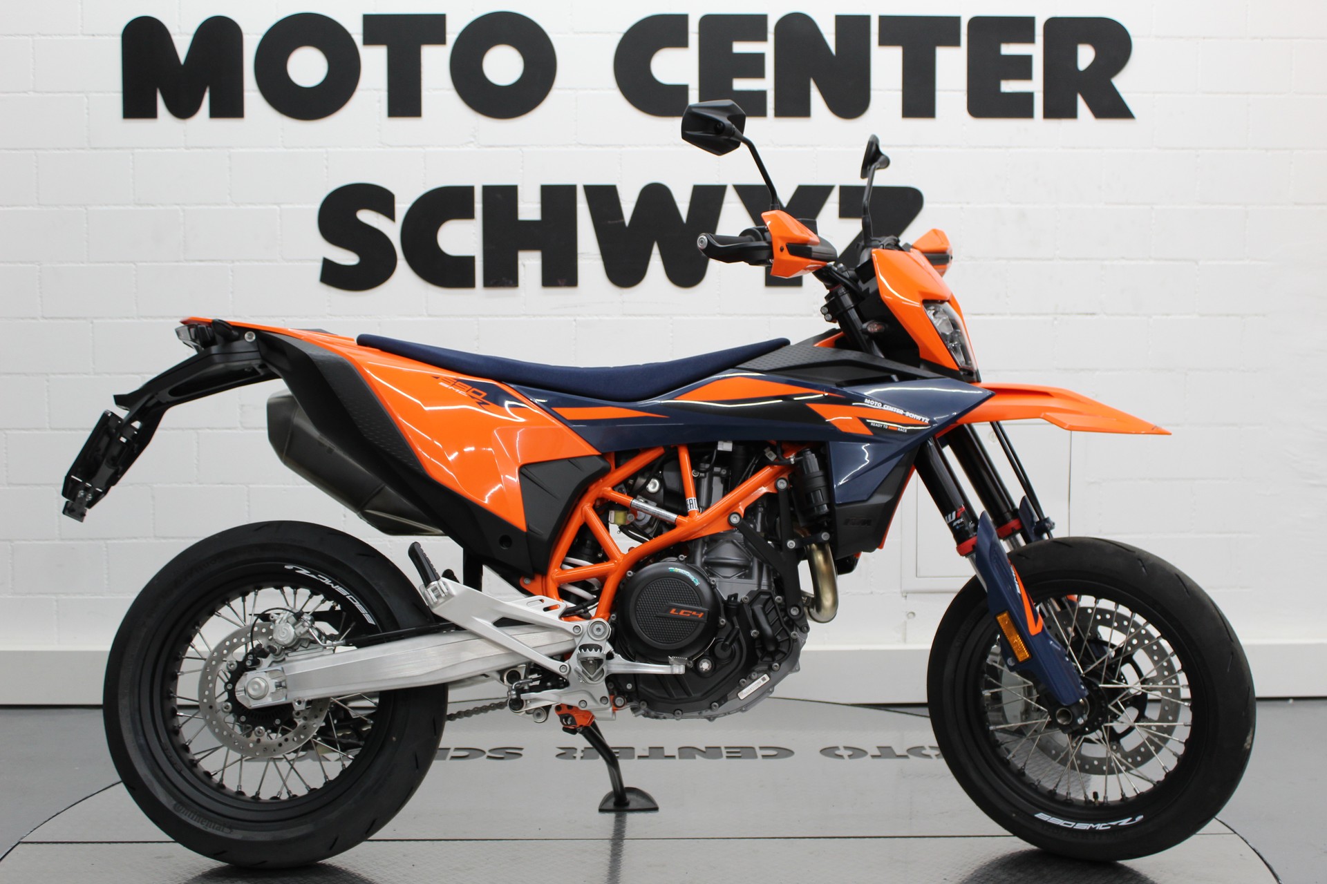 KTM 690 SMC R-image-0