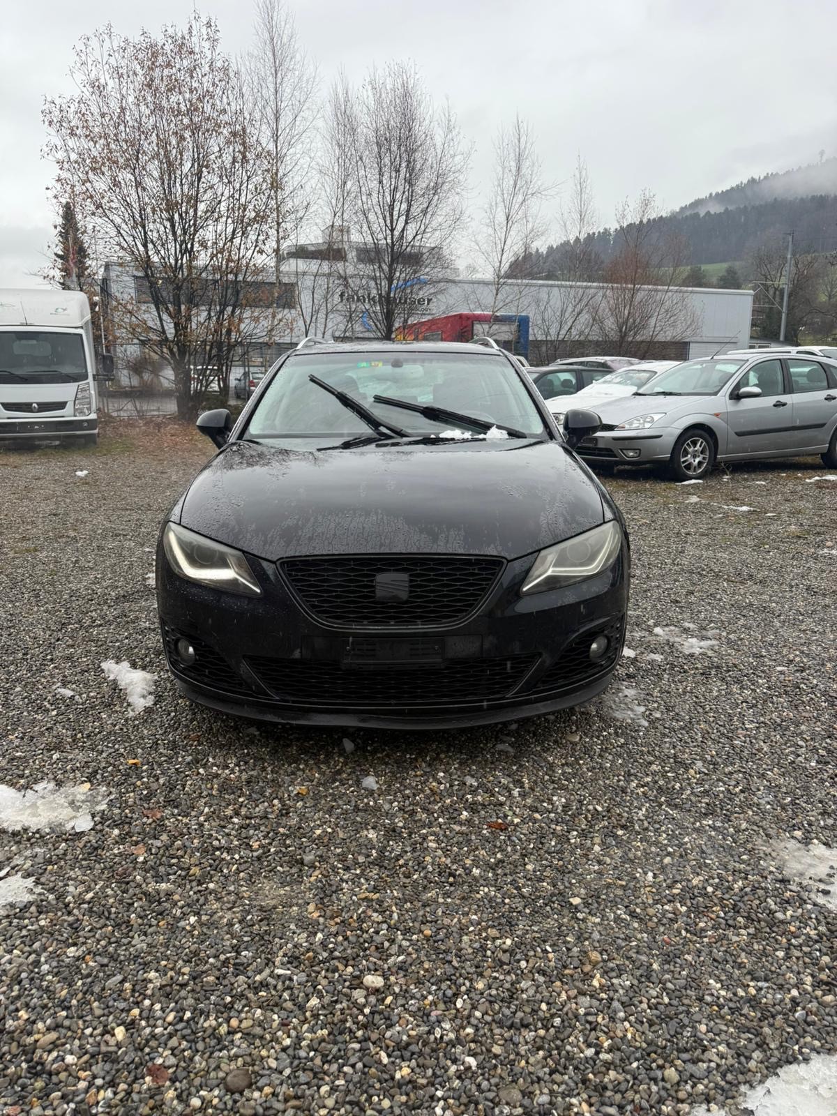 SEAT Exeo ST 2.0 TSI Advantage-showroom-element-1