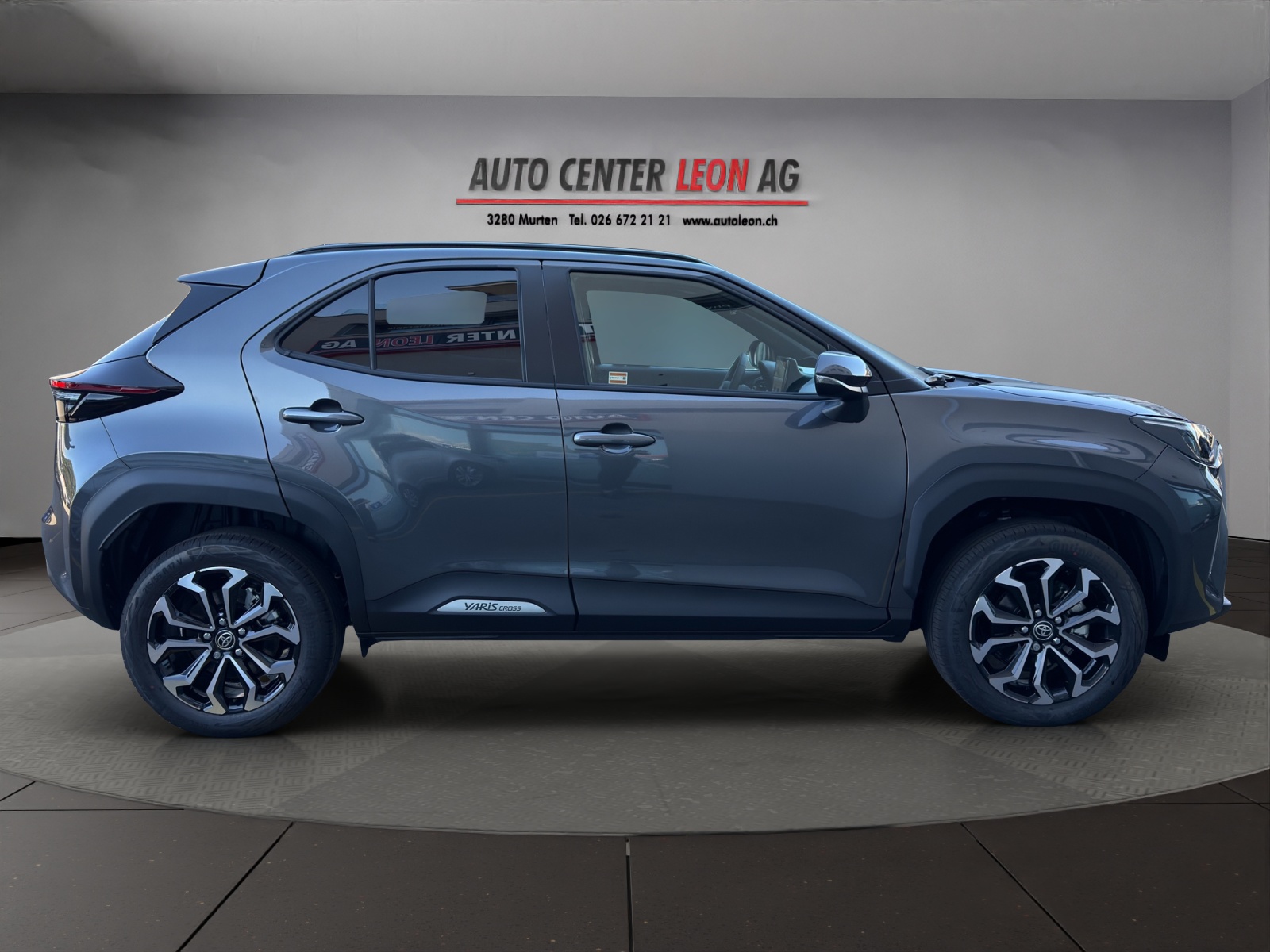 TOYOTA Yaris Cross 1.5 Style 4x2 Hybrid-image-6