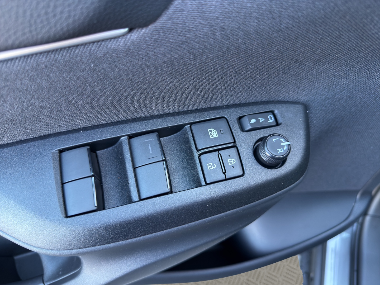 TOYOTA Yaris Cross 1.5 Style 4x2 Hybrid-image-19