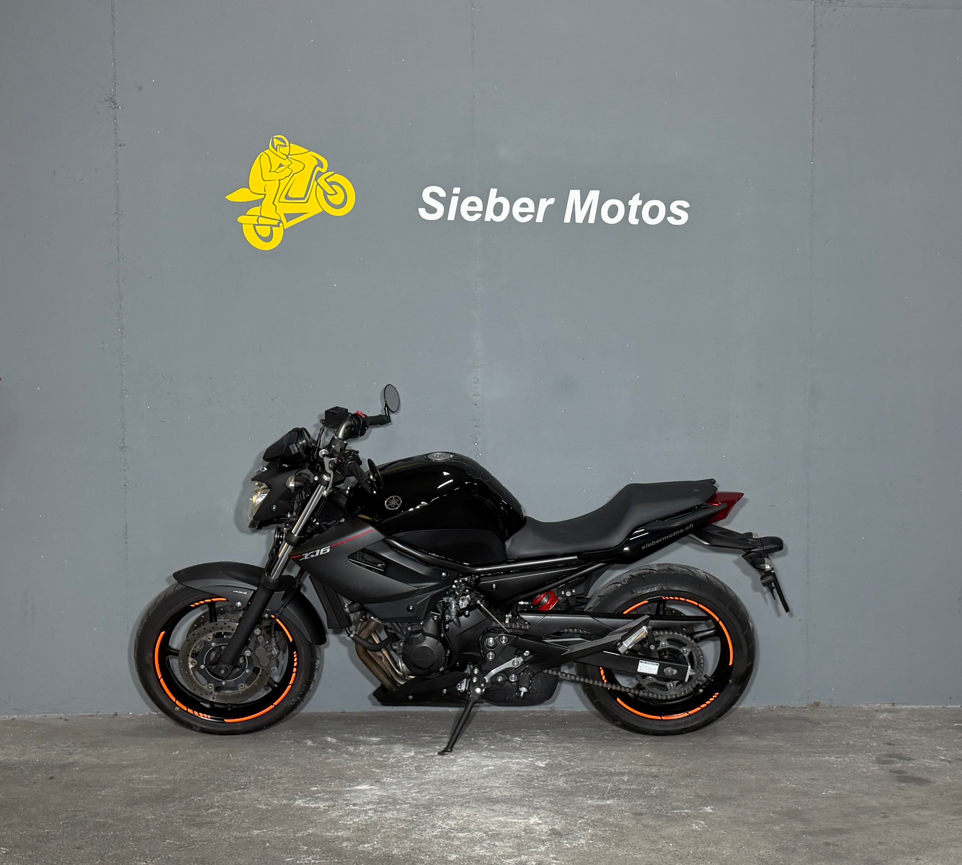 YAMAHA XJ 6 N ABS (25kW)-image-2